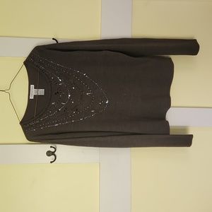 Vintage Christina sweater, size XL, gray with faux necklace pattern on front